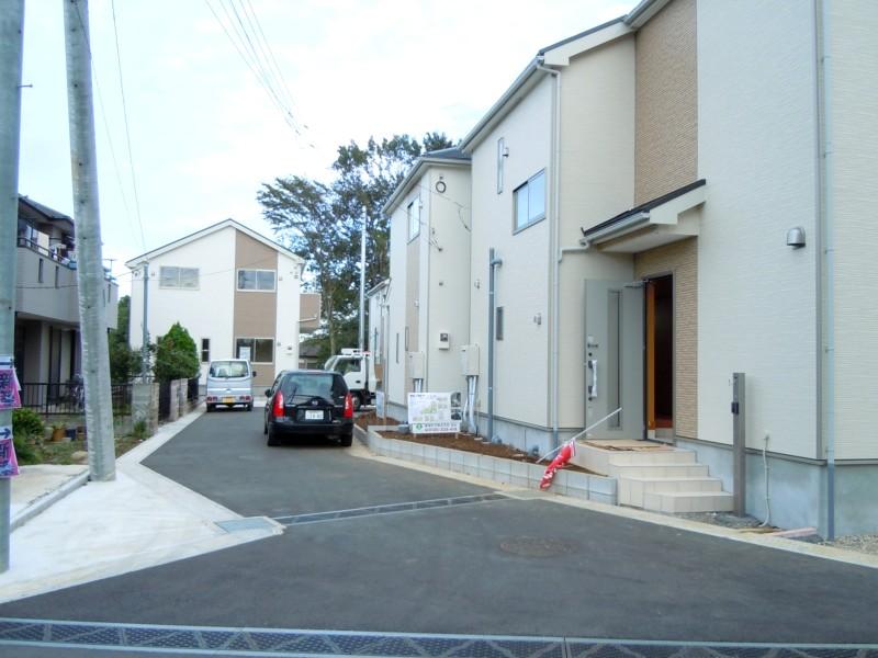 Local photos, including front road