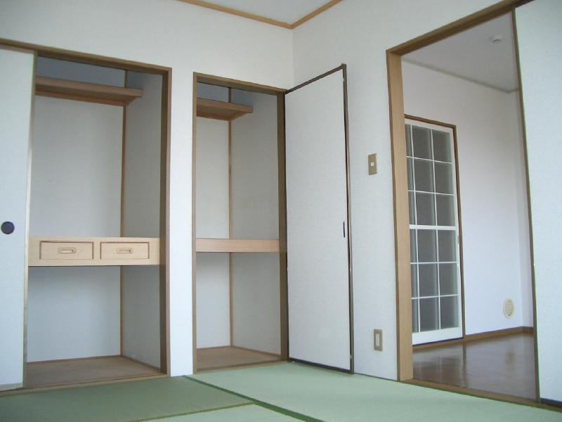 Living and room. Japanese-style room is calm