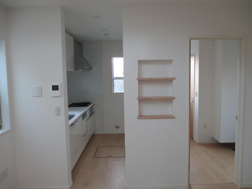 Living. Indoor (11 May 2013) Shooting