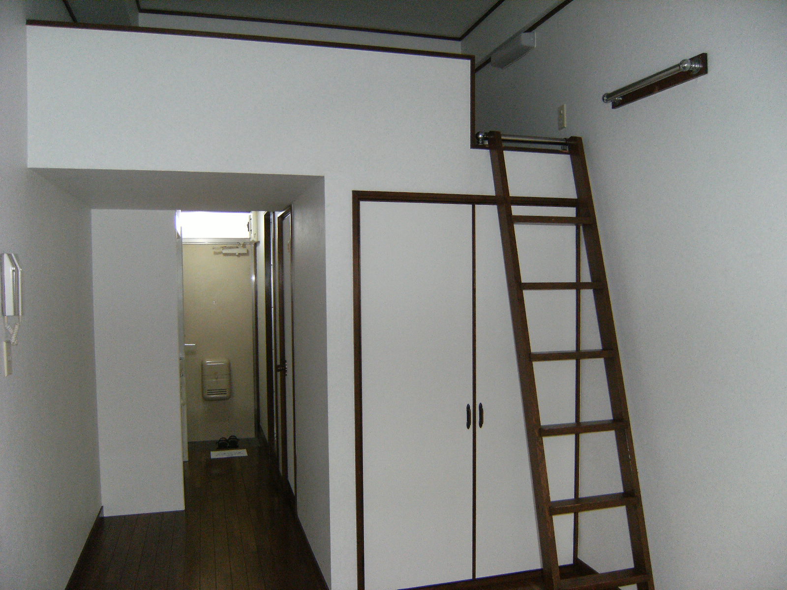 Other room space. With loft