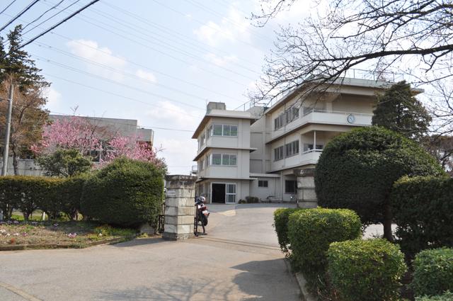 Junior high school. Yachiyo TatsuMutsu until junior high school 2500m Yachiyo TatsuMutsu junior high school 2500m walk 32 minutes
