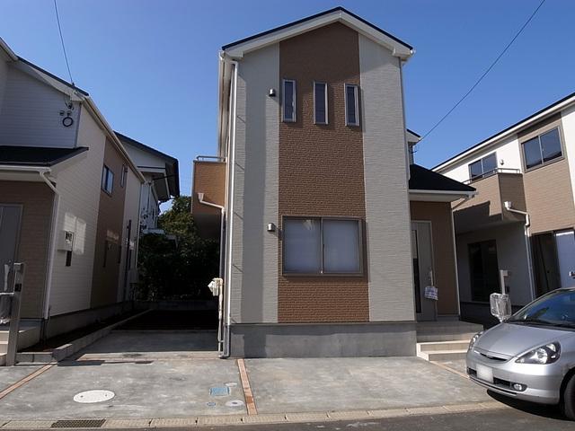 Local appearance photo. Flat 35 Available