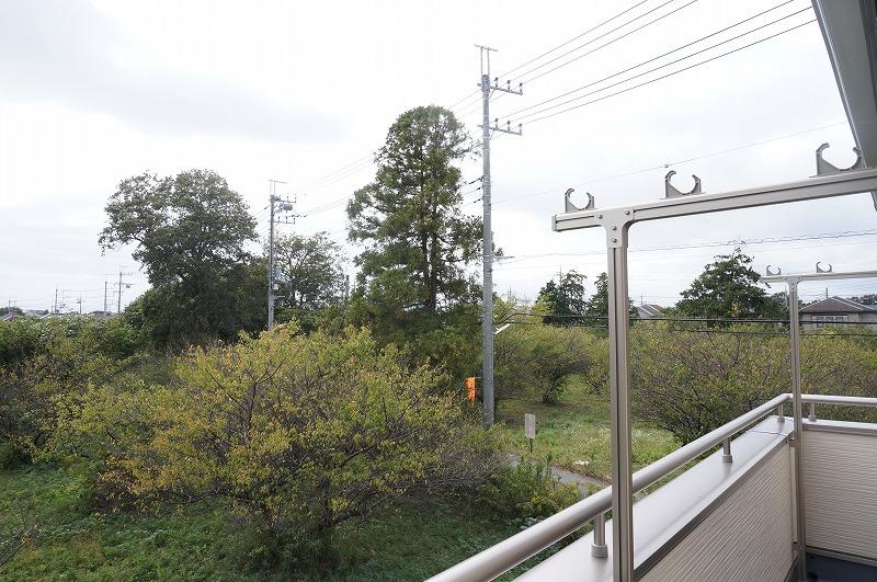 View photos from the dwelling unit. 2013 October shooting