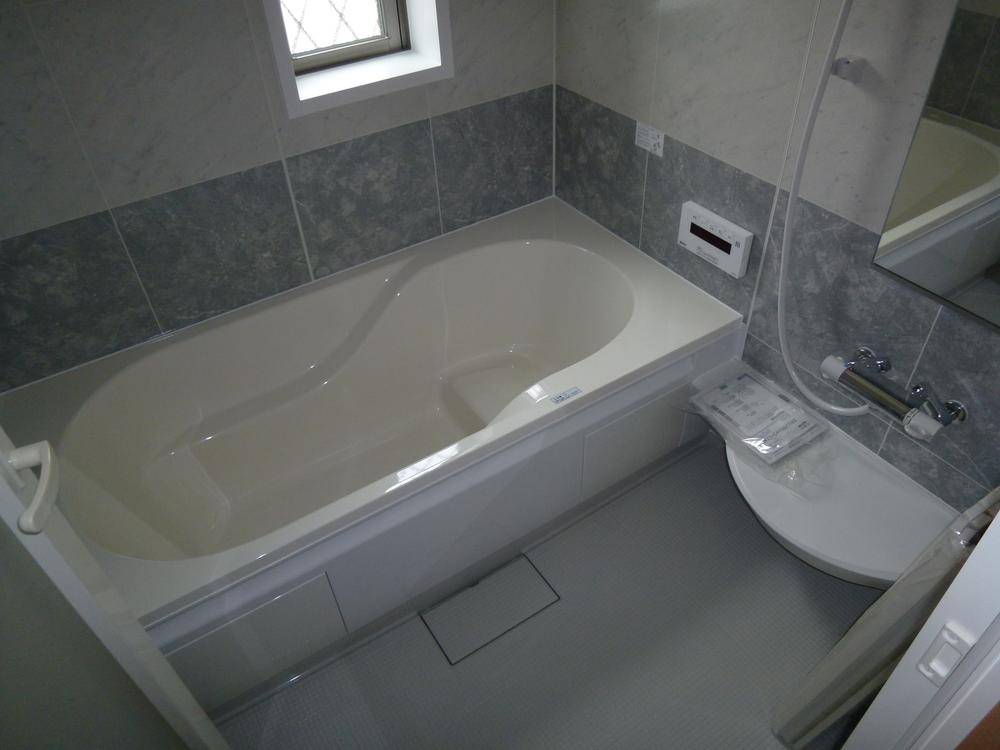 Bathroom.  ☆ 1 pyeong type of unit bus ☆  ◆ Dry floor adoption  ◆ With heating ventilation dryer