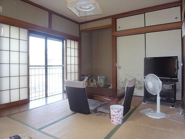 Non-living room. 1F Japanese-style room 6 quires