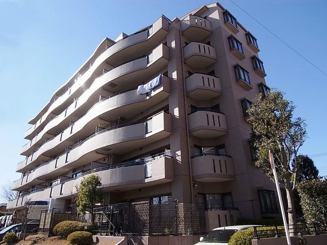 Local appearance photo. It is a big community of all 171 households