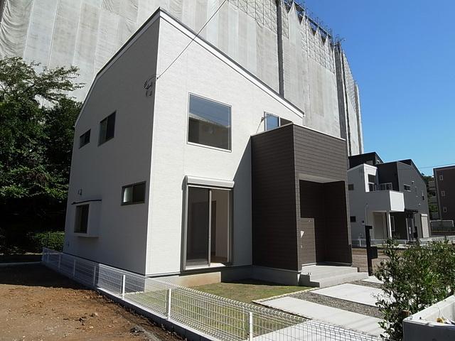 Local appearance photo. It was completed, Come, please preview