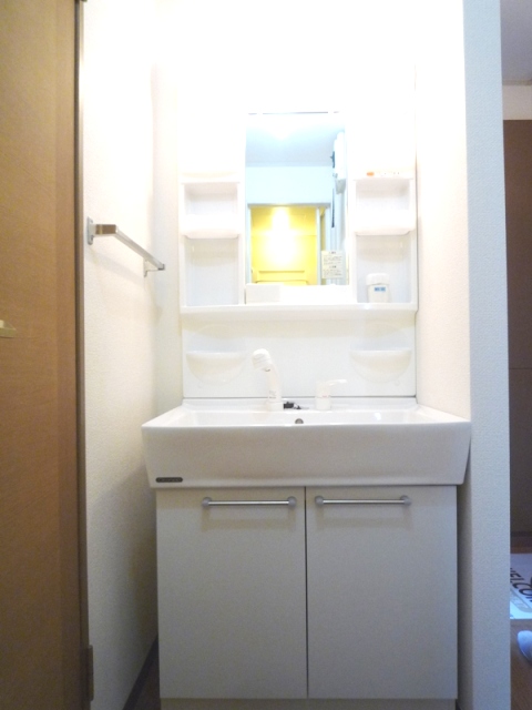 Washroom. illumination ・ With storage of independent wash basin!