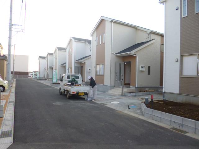 Local photos, including front road