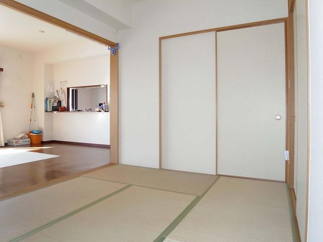 Non-living room. 2WAY Japanese-style 6 quires