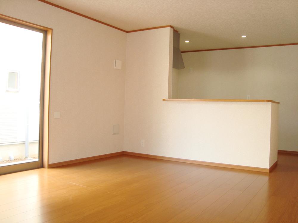 Living. LDK spacious 16 Pledge  [4 Building]