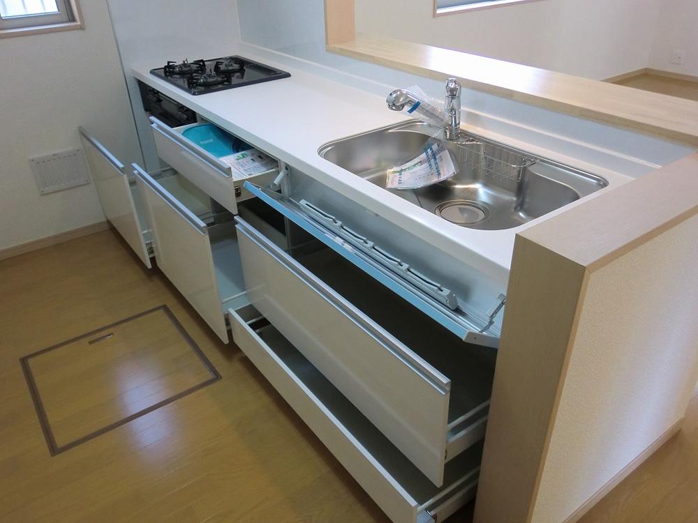 Same specifications photos (Other introspection). (Building 2) same specification