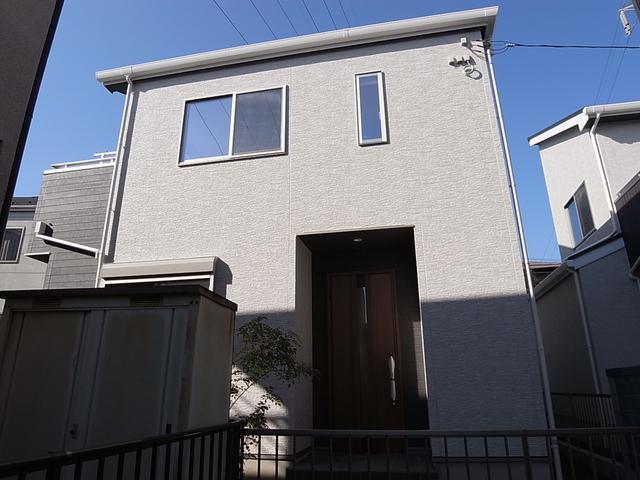 Local appearance photo. All rooms are south-west facing 4SLDK