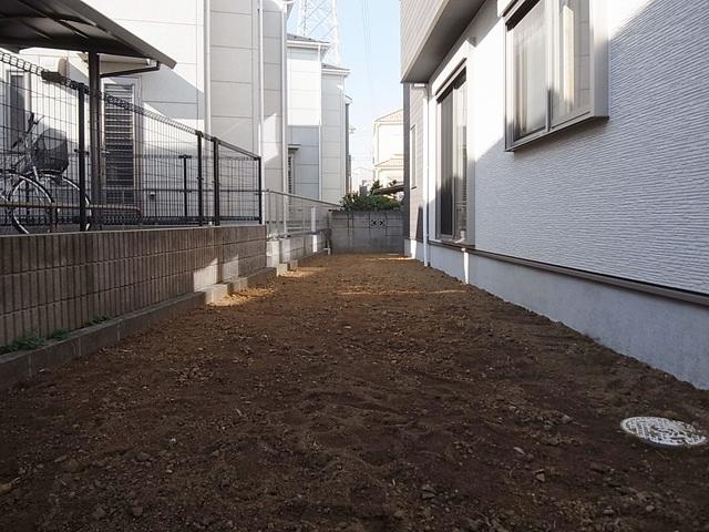 Garden. Spacious garden