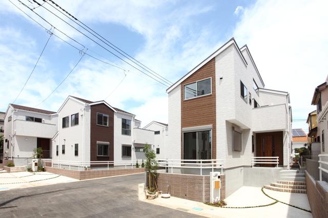 Local appearance photo. Well-equipped ・ Specification is