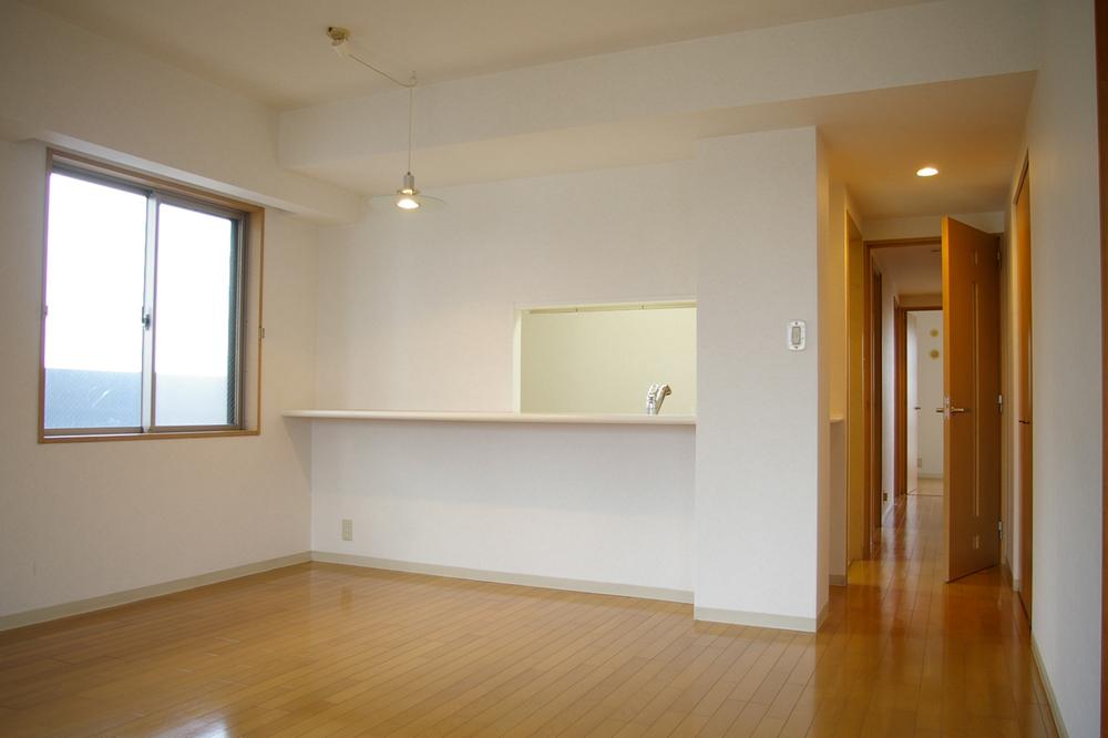 Living. Indoor (12 May 2013) Shooting