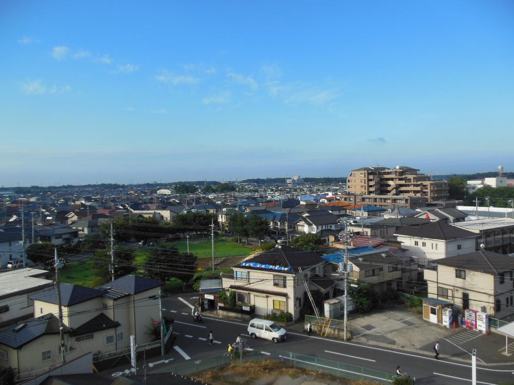 View photos from the dwelling unit. View from local (September 2013) Shooting