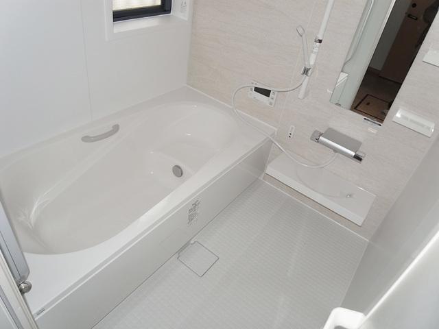 Bathroom. Spacious 1 pyeong type of unit bus. It is settled new exchange