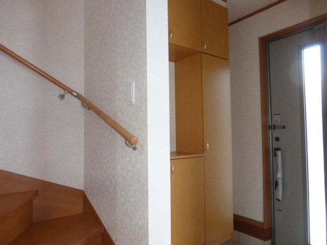 Entrance. Local (12 May 2013) shooting 1 Building