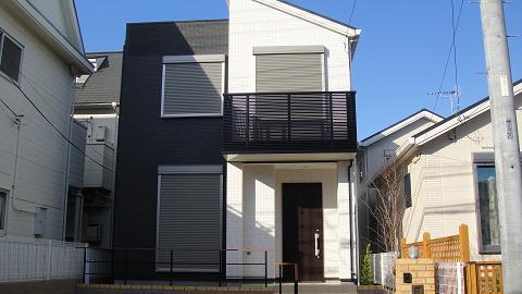 Local appearance photo. Local (12 May 2013) Shooting