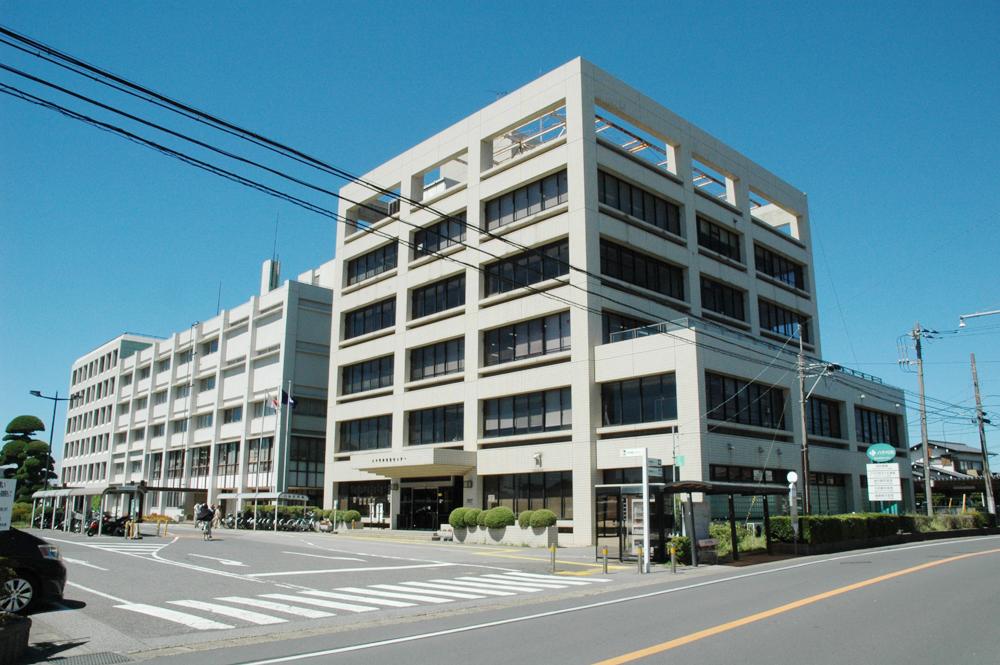 Government office. Yachiyo 510m to City Hall