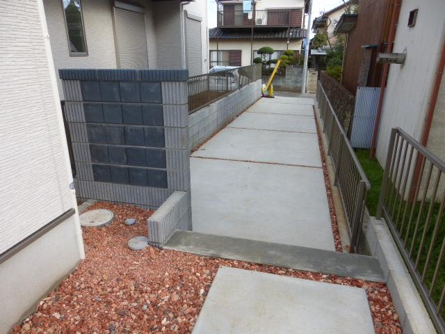 Entrance. Local (12 May 2013) shooting A Building