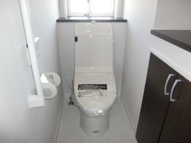 Other Equipment. 1F standard toilet. Washlet, With handrail heating toilet seat is friendly to natural living person. Always clean feel have also attached window