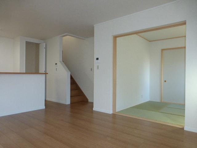 Living. Local (12 May 2013) shooting B Building