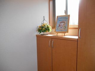 Entrance. Local (11 May 2013) Shooting