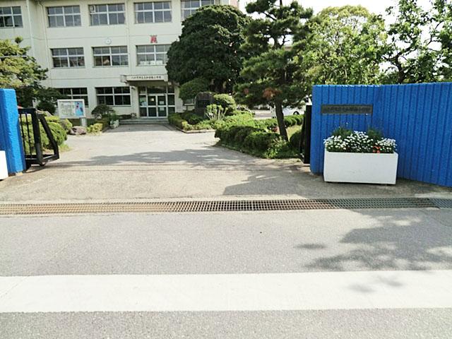 Primary school. Yachiyo Municipal Owada to South Elementary School 578m