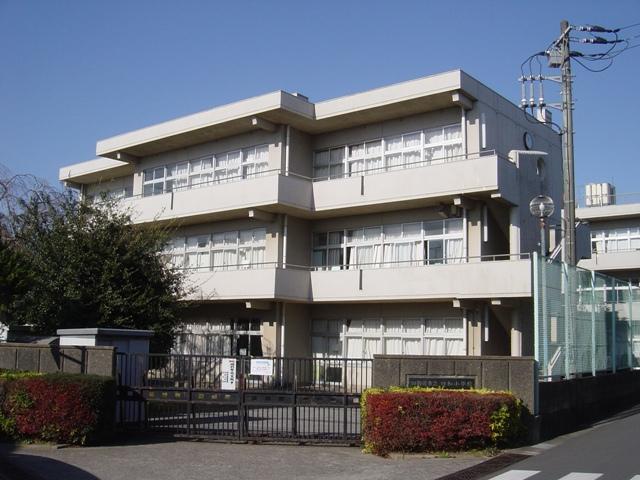 Primary school. 960m up to four sum elementary school