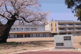 Primary school. Yotsukaido Municipal Yamanashi Elementary School