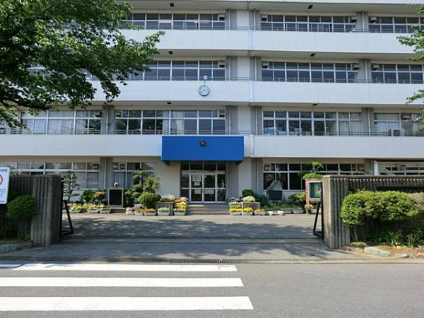 Junior high school. Yotsukaidou 1250m walk 16 minutes to the west junior high school