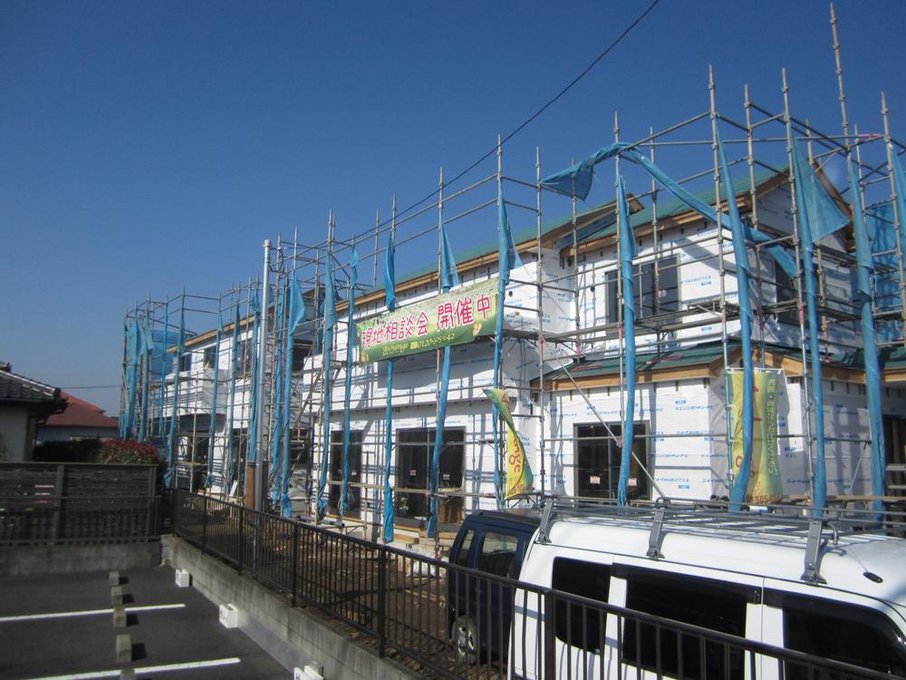 Local appearance photo. Local (11 May 2013) Shooting