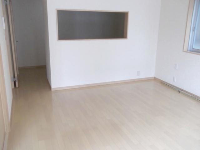 Same specifications photos (living)