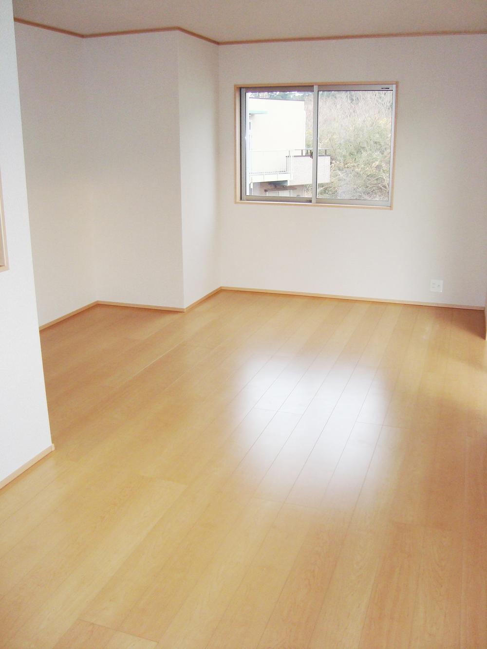 Living. Yang per order of LDK spacious 15 Pledge south-facing is also good! ~ 1 Building ~