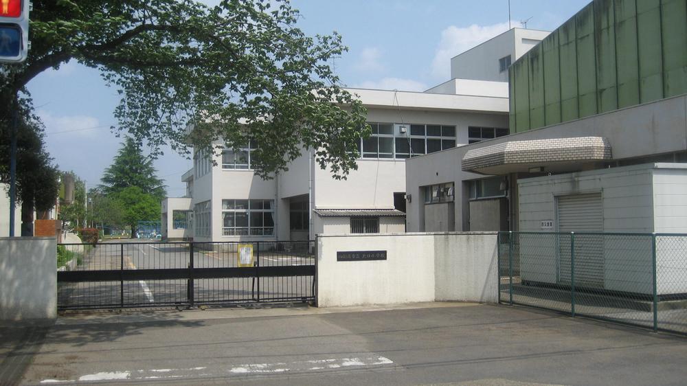 Primary school. Dainichi to elementary school 1800m