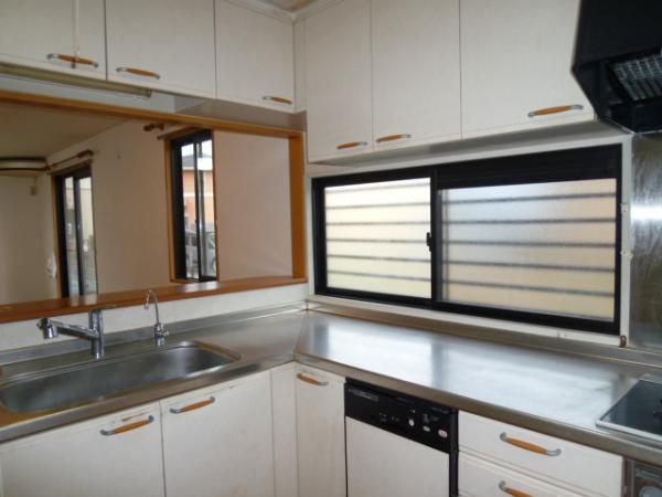 Same specifications photo (kitchen)