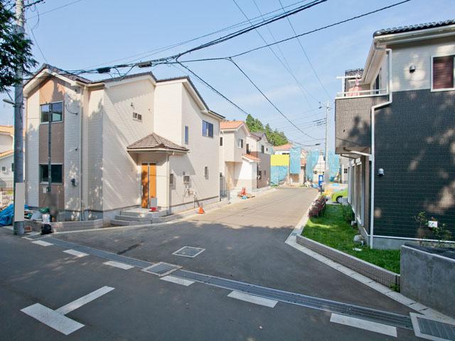 Local photos, including front road