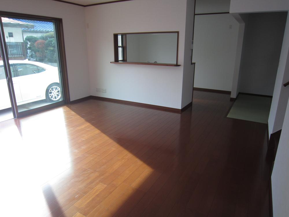 Living. Indoor (12 May 2013) Shooting