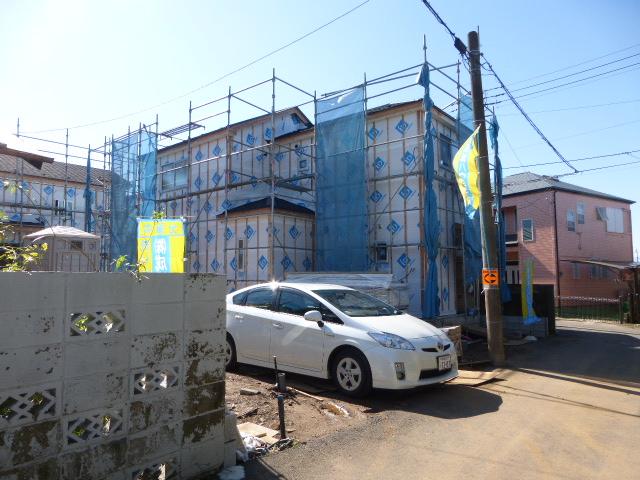 Local appearance photo. Local (10 May 2013) Shooting