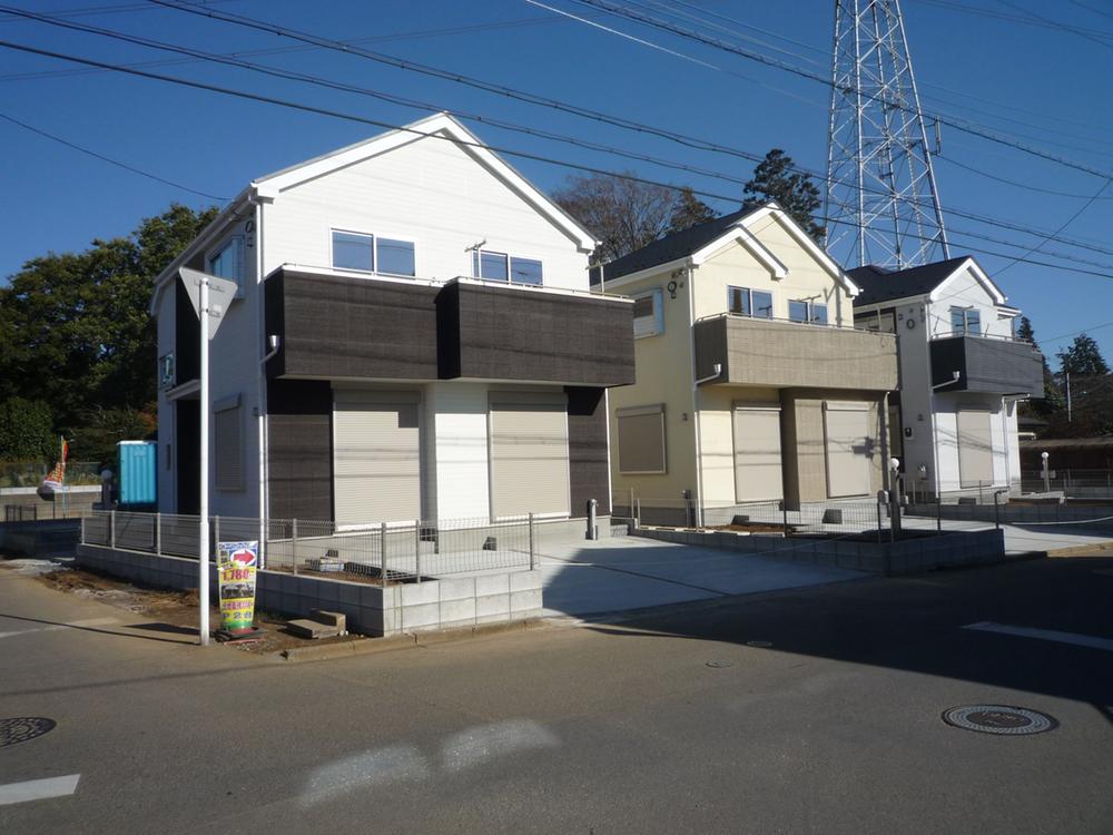 Local appearance photo.  ☆ Every Saturday, Sunday and public holidays during the open house held ☆ Please feel free to visitors site (November 2013) Shooting