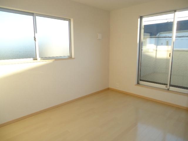 Non-living room. Second floor: Western-style (December 2013) Shooting