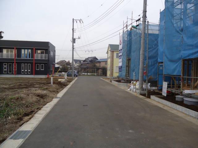 Local photos, including front road