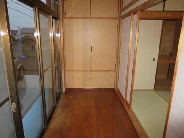 Other introspection. It is a compartment in the Hiroen