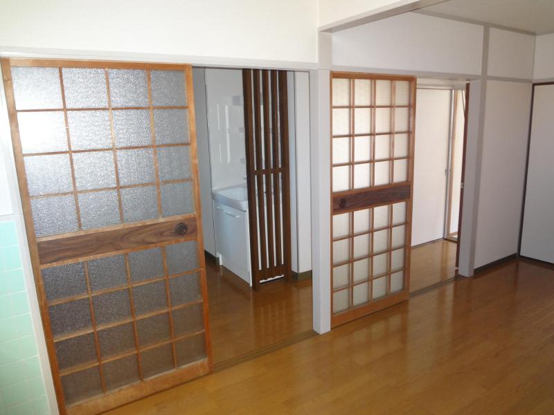 Living and room. The first Nagai Mansion living