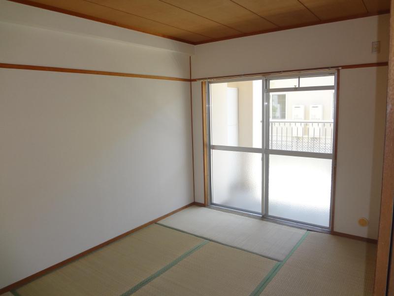 Living and room. The first Nagai Mansion Japanese-style room