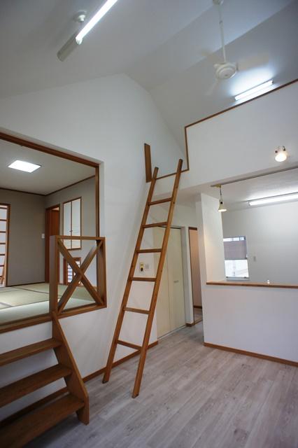Living. LDK with a loft