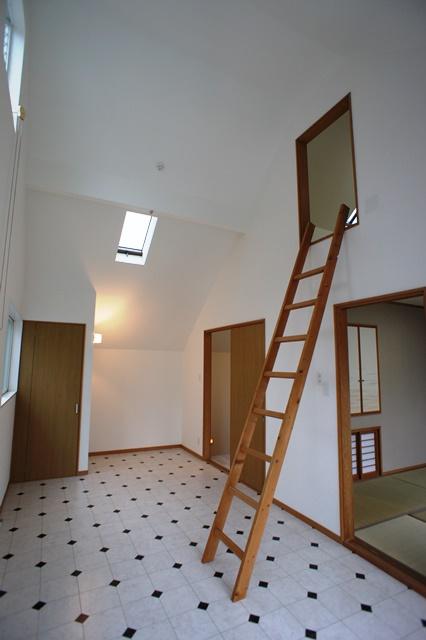 Non-living room. Second floor Western-style room Loft (1) With