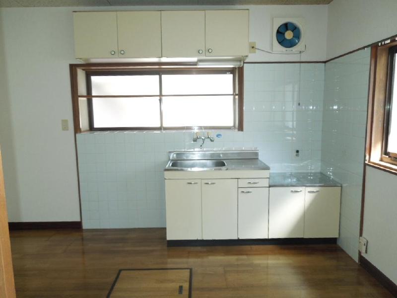 Kitchen. Kitakume Detached kitchen